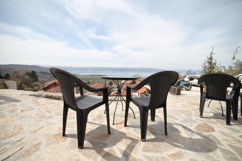Apartments Risteski Ljubaništa Pokoj fotografie