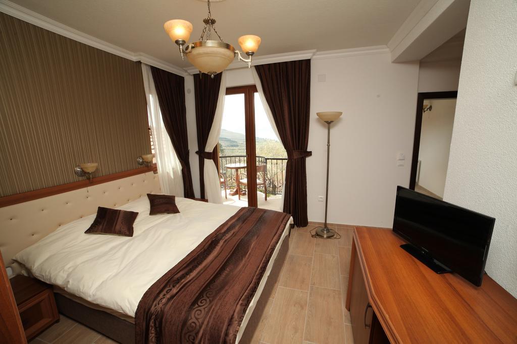 Apartments Risteski Ljubaništa Pokoj fotografie